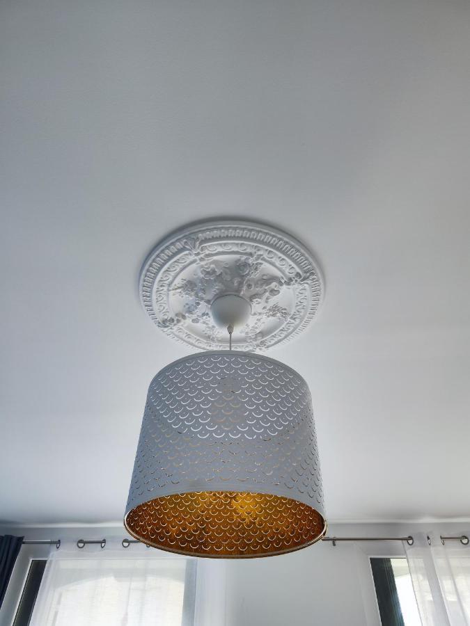 Bright And Modern 3-Bedroom Apartment, 90M2 With Air Condition, In Béziers Eksteriør billede